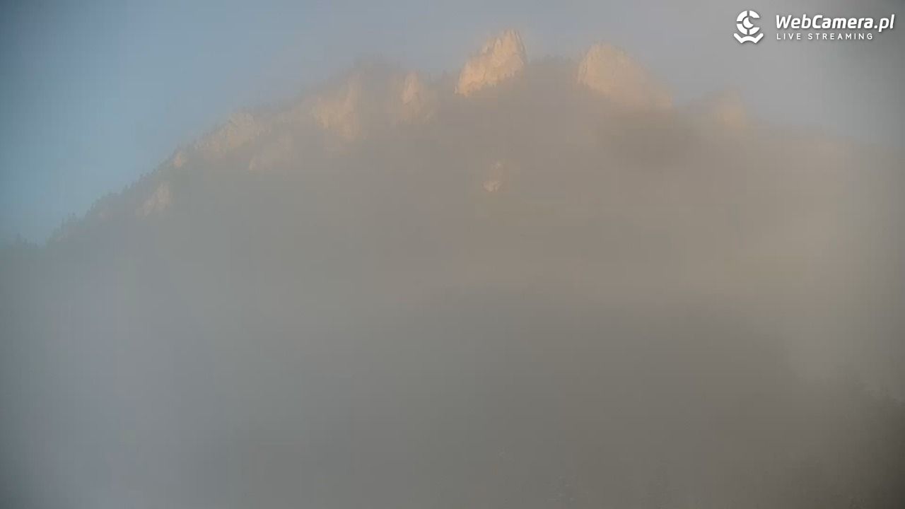 Schronisko PTTK Trzy Korony - 02 grudzień 2025, 15:01