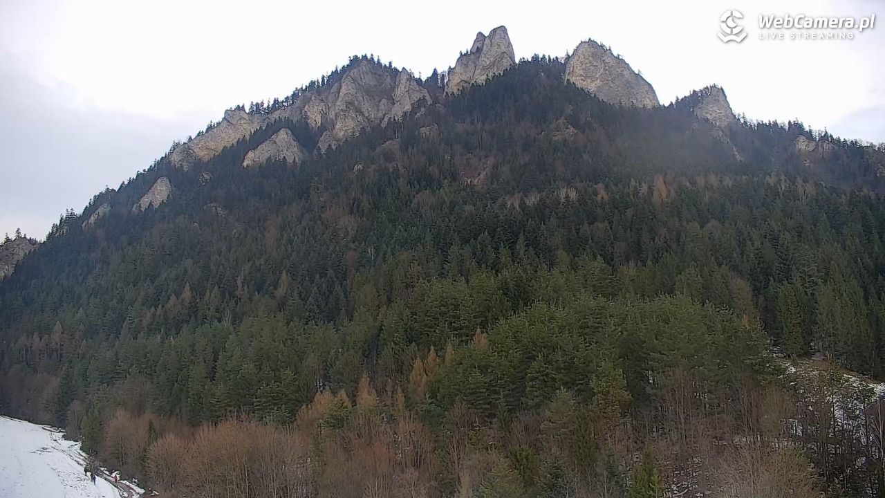 Schronisko PTTK Trzy Korony - 05 grudzień 2025, 10:59