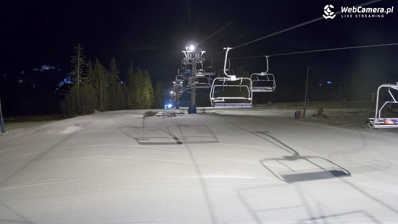 Ski Suche - widok z górnej stacji - 13 grudzień 2025, 17:17