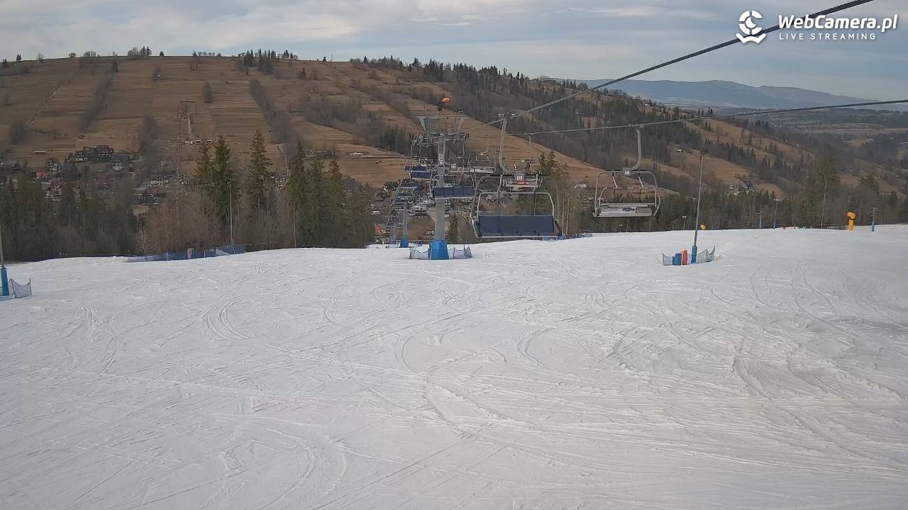 Ski Suche - widok z górnej stacji - 08 marzec 2026, 15:20