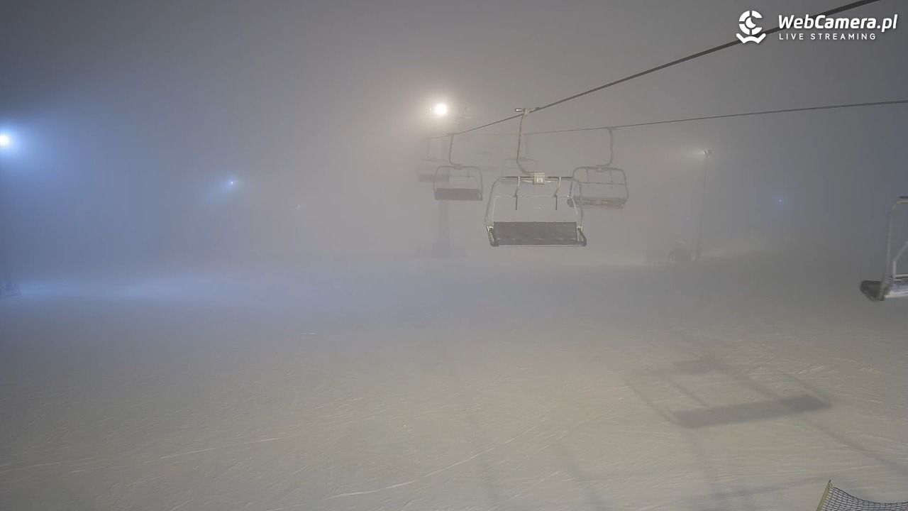 Ski Suche - widok z górnej stacji - 16 styczeń 2026, 19:29
