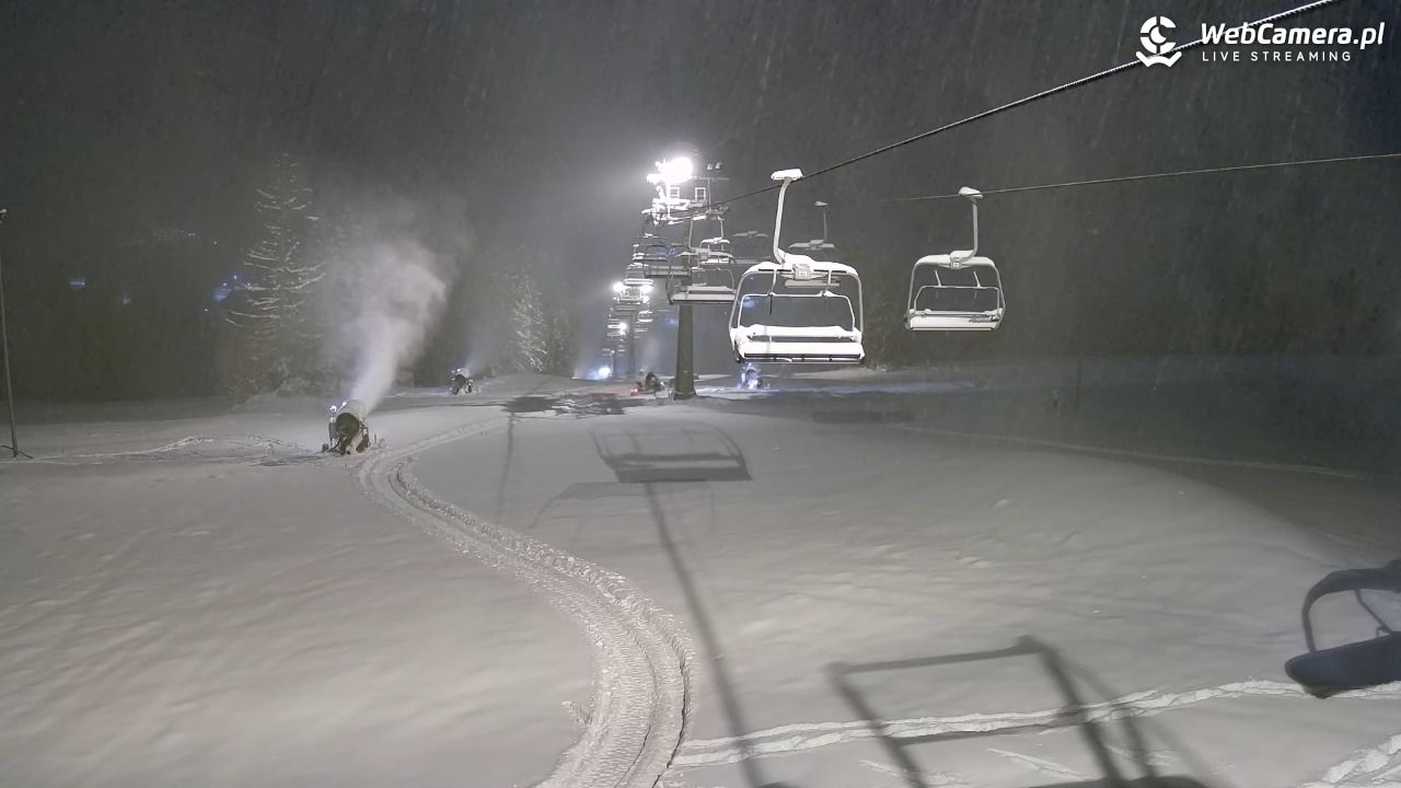 Ski Suche - widok z górnej stacji - 21 listopad 2025, 18:11