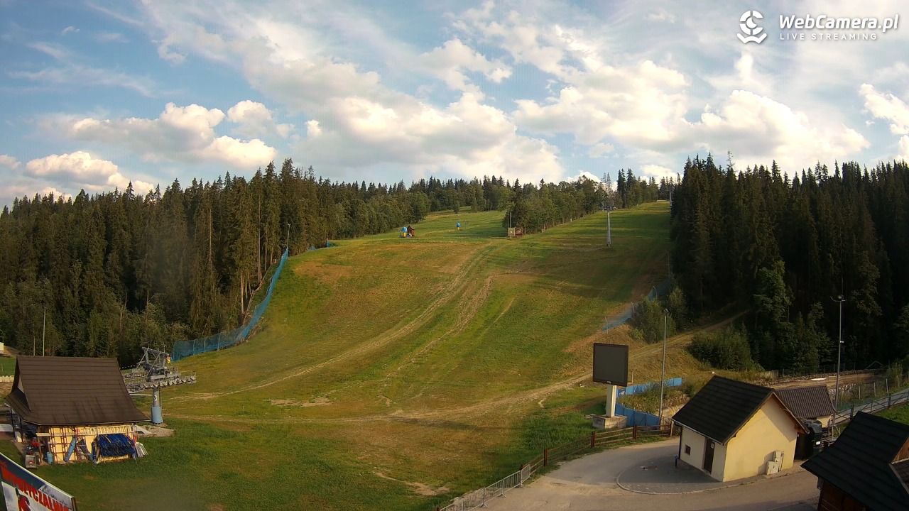 SKI SUCHE - widok na stok - 16 sierpień 2026, 17:35