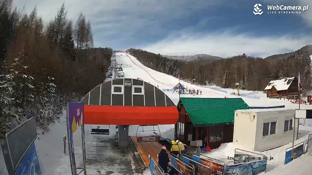 Jaworzyna Krynicka - widok na trasy nr 2 - 20 luty 2026, 12:04