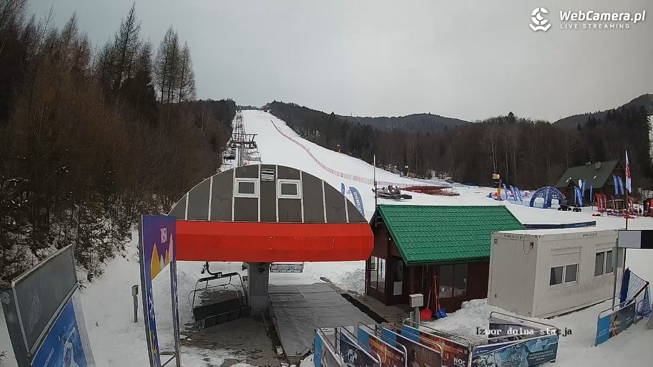 Jaworzyna Krynicka - widok na trasy nr 2 - 21 luty 2026, 16:43