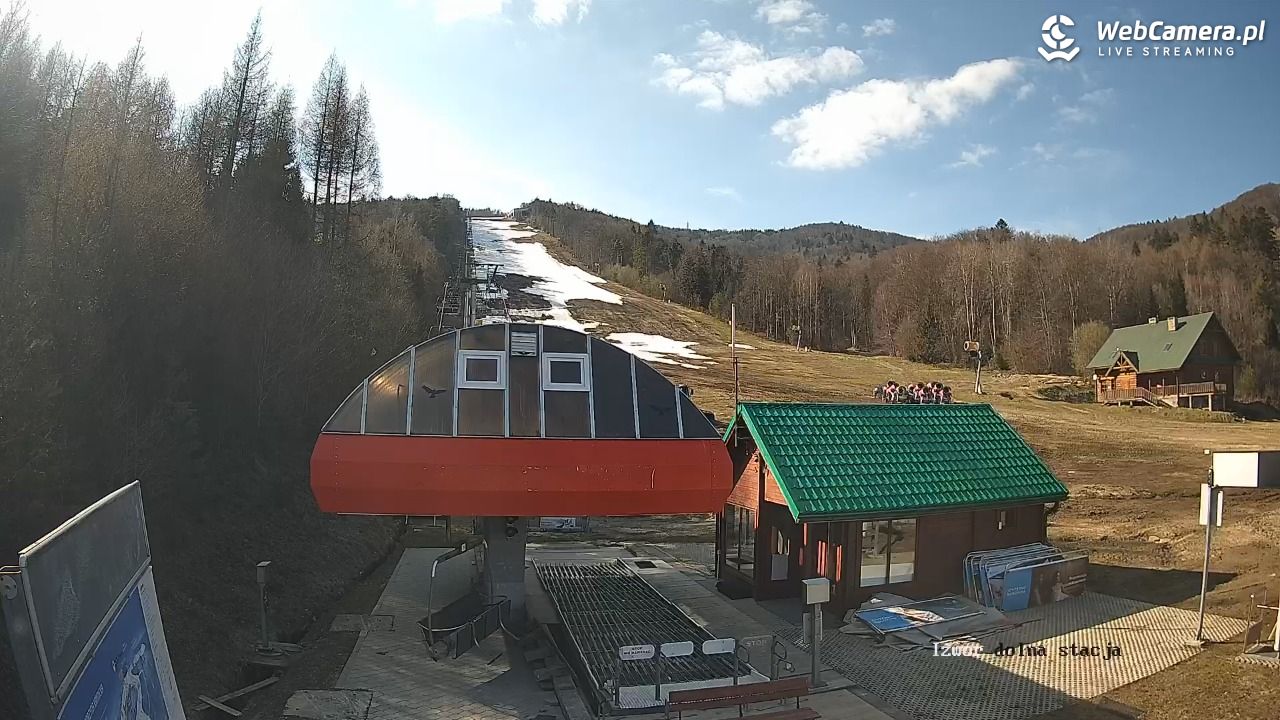 Jaworzyna Krynicka - widok na trasy nr 2 - 10 kwiecień 2026, 15:51