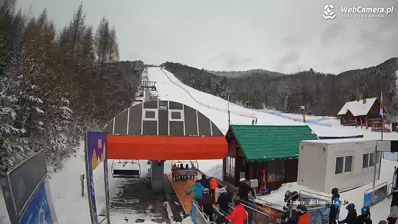 Jaworzyna Krynicka - widok na trasy nr 2 - 19 luty 2026, 14:02