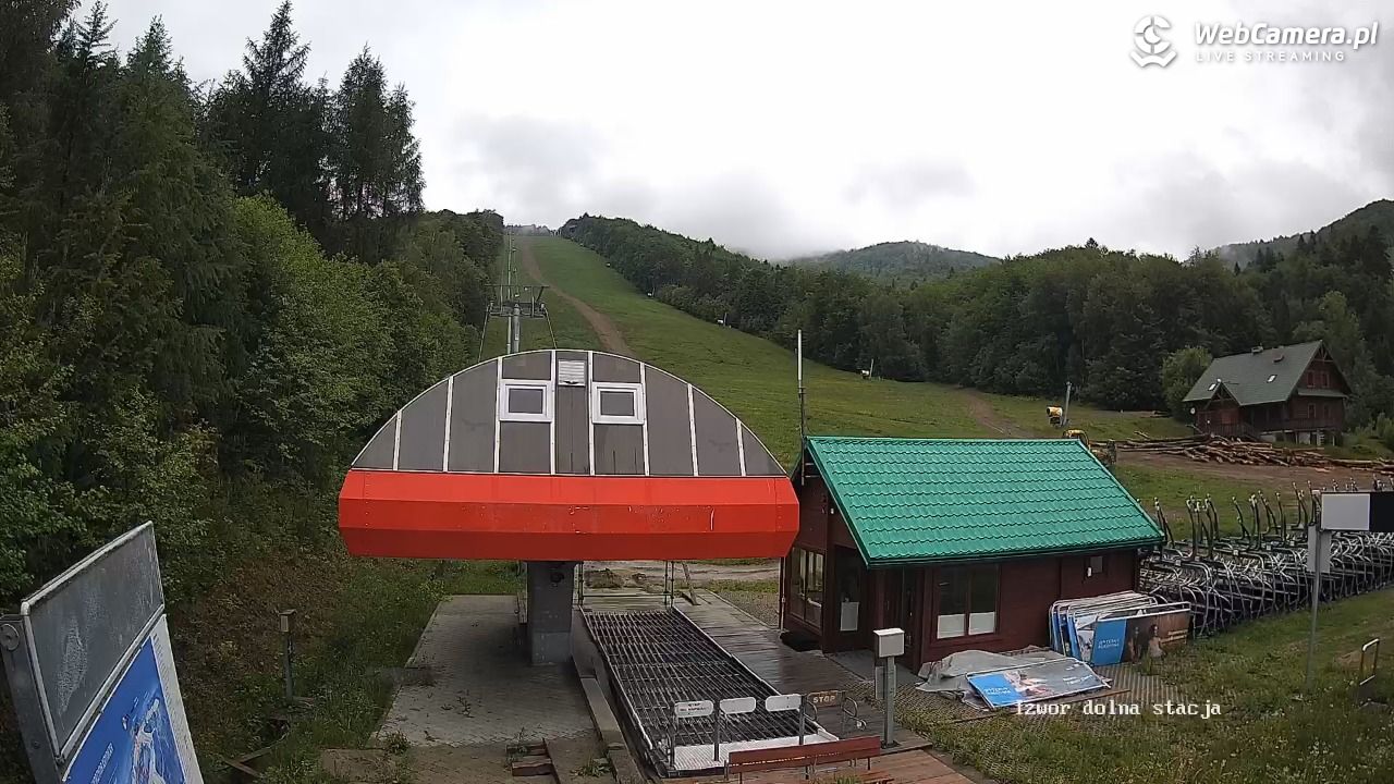 Jaworzyna Krynicka - widok na trasy nr 2 - 01 czerwiec 2026, 14:11