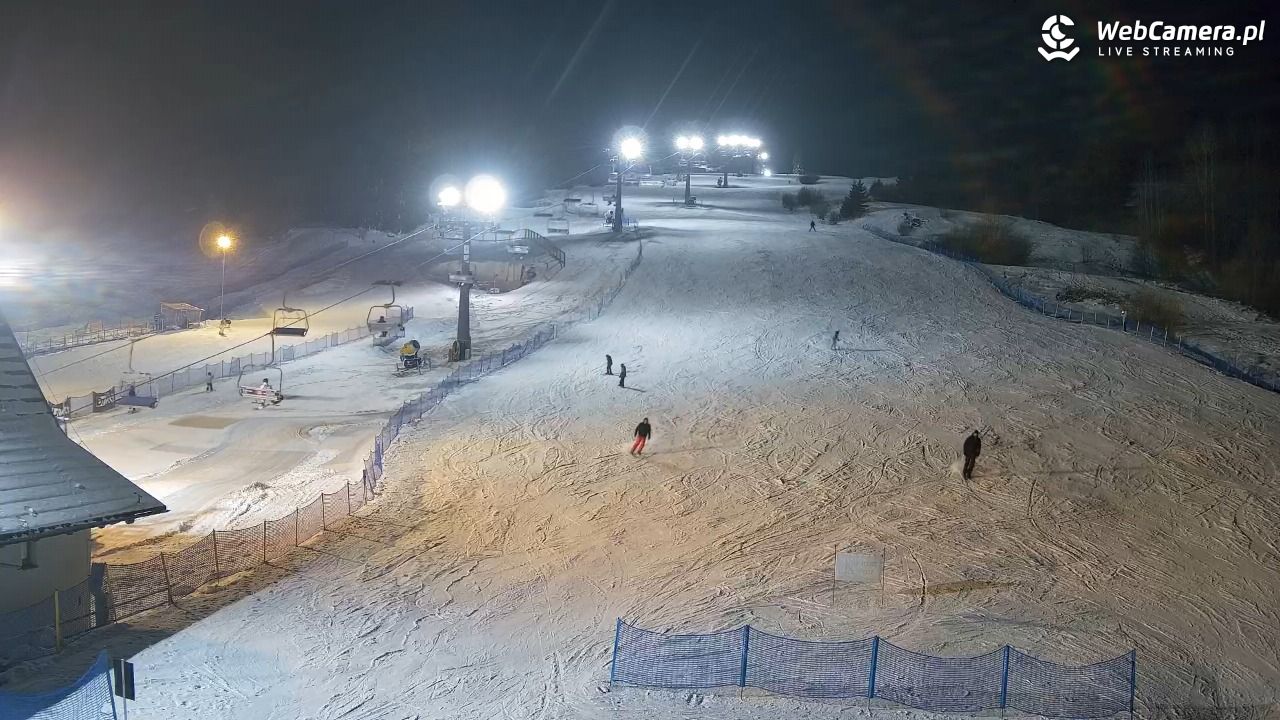 WITÓW -ski - widok na stok - 05 styczeń 2026, 19:43