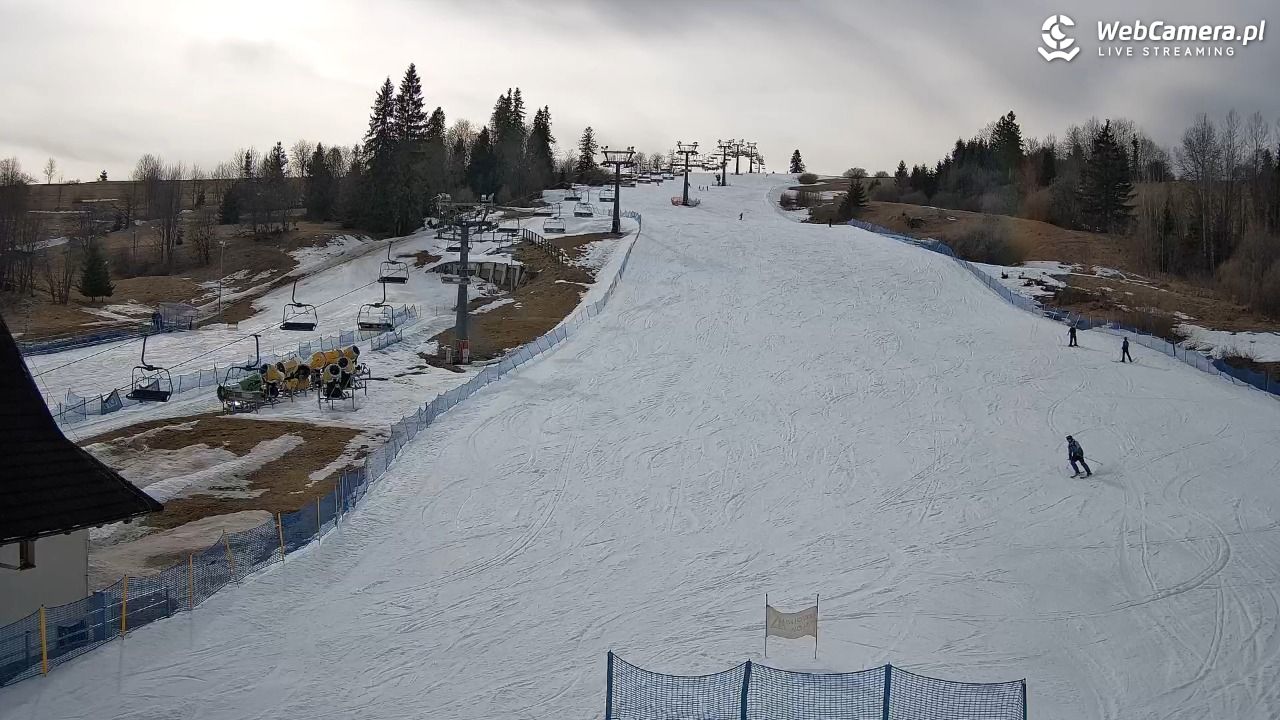 WITÓW -ski - widok na stok - 08 marzec 2026, 14:12