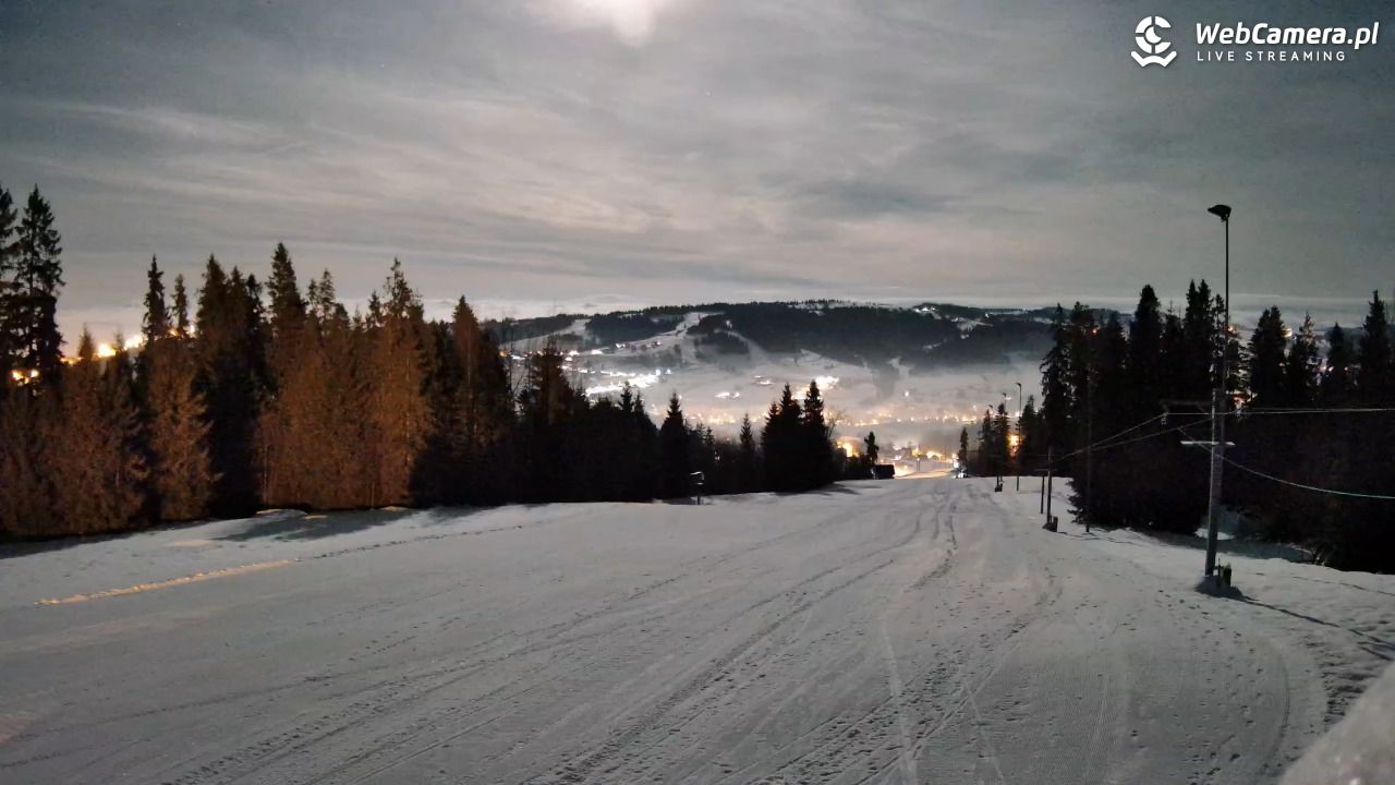 Kaniówka - widok z górnej stacji NOWOŚĆ - 04 grudzień 2025, 17:16