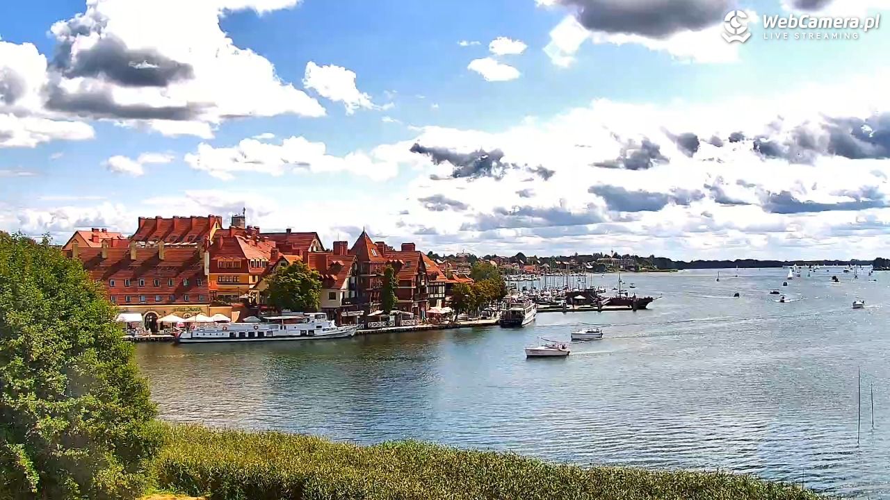 MIKOŁAJKI - widok na port - 17 sierpień 2026, 11:52