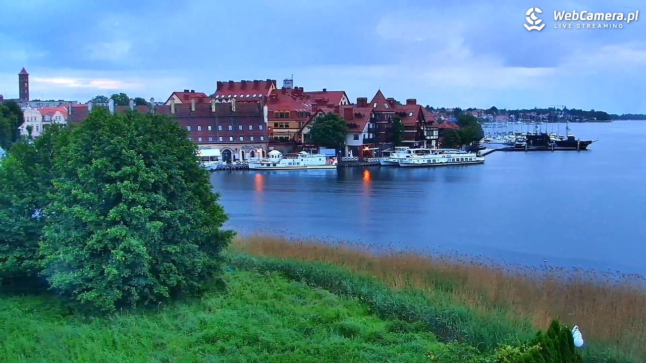 MIKOŁAJKI - widok na port - 14 czerwiec 2026, 20:46