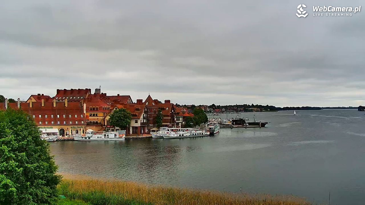 MIKOŁAJKI - widok na port - 13 czerwiec 2025, 09:12