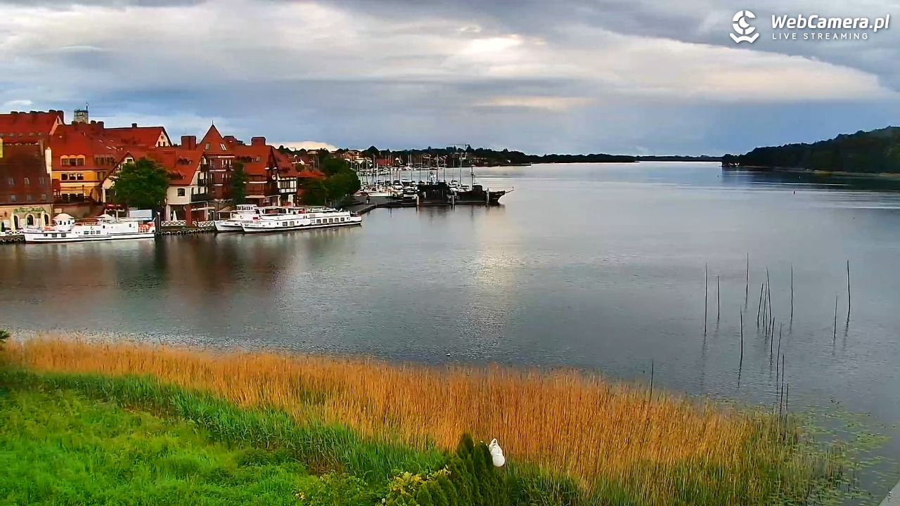 MIKOŁAJKI - widok na port - 14 czerwiec 2026, 20:01