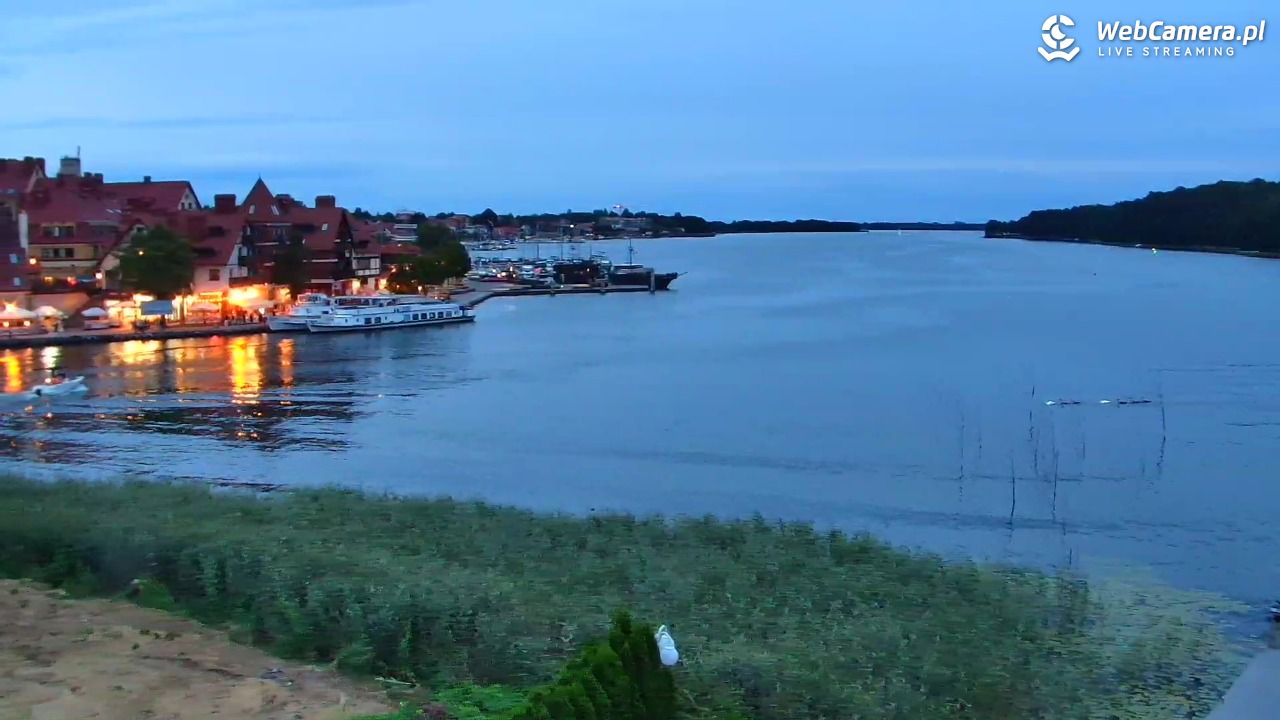 MIKOŁAJKI - widok na port - 17 sierpień 2026, 20:10