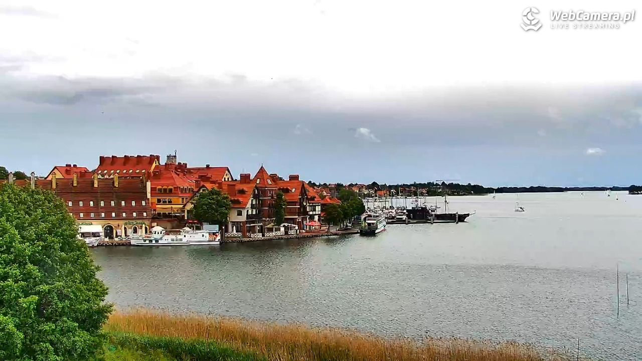 MIKOŁAJKI - widok na port - 15 czerwiec 2026, 12:47