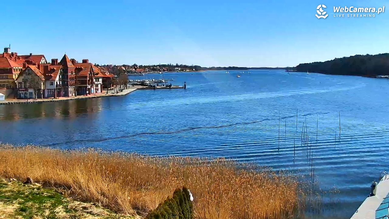 MIKOŁAJKI - widok na port - 18 kwiecień 2026, 13:26