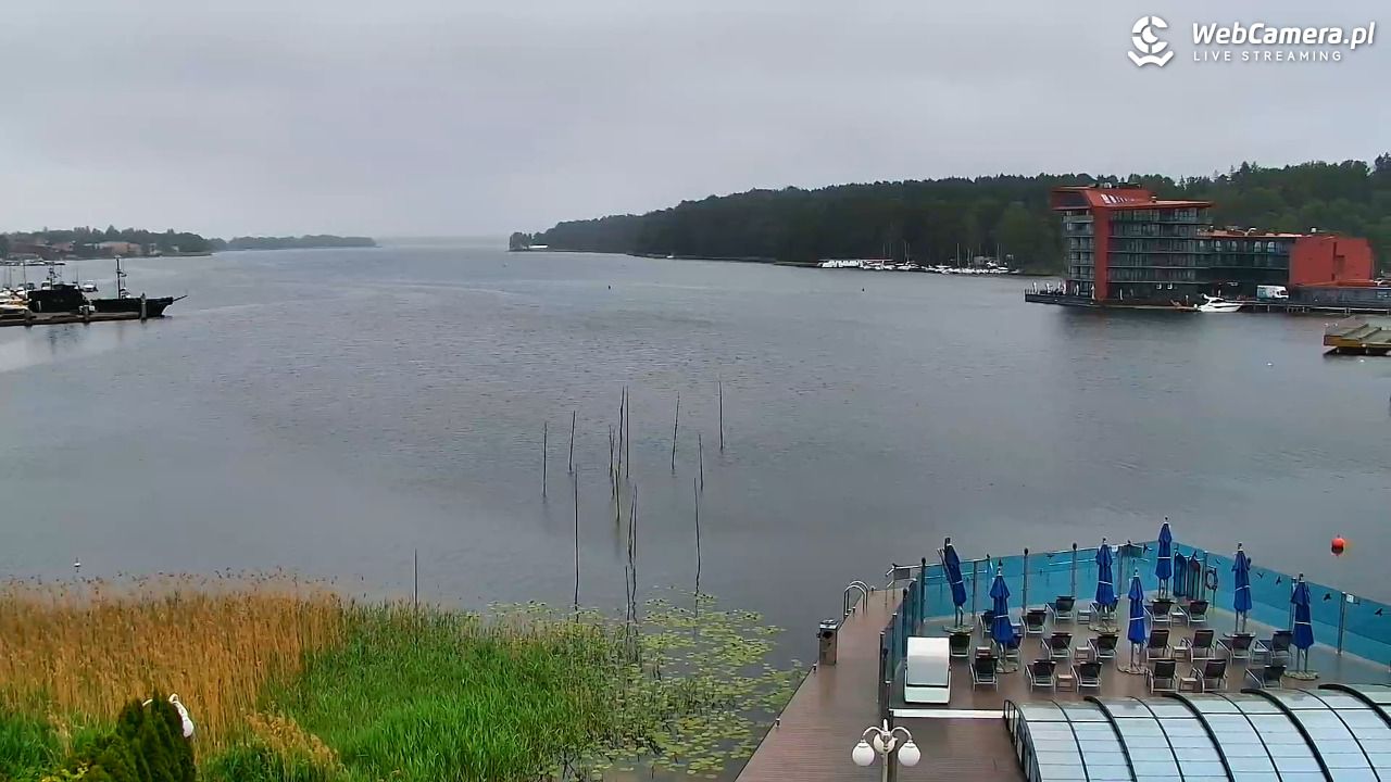 MIKOŁAJKI - widok na port - 13 czerwiec 2025, 06:21