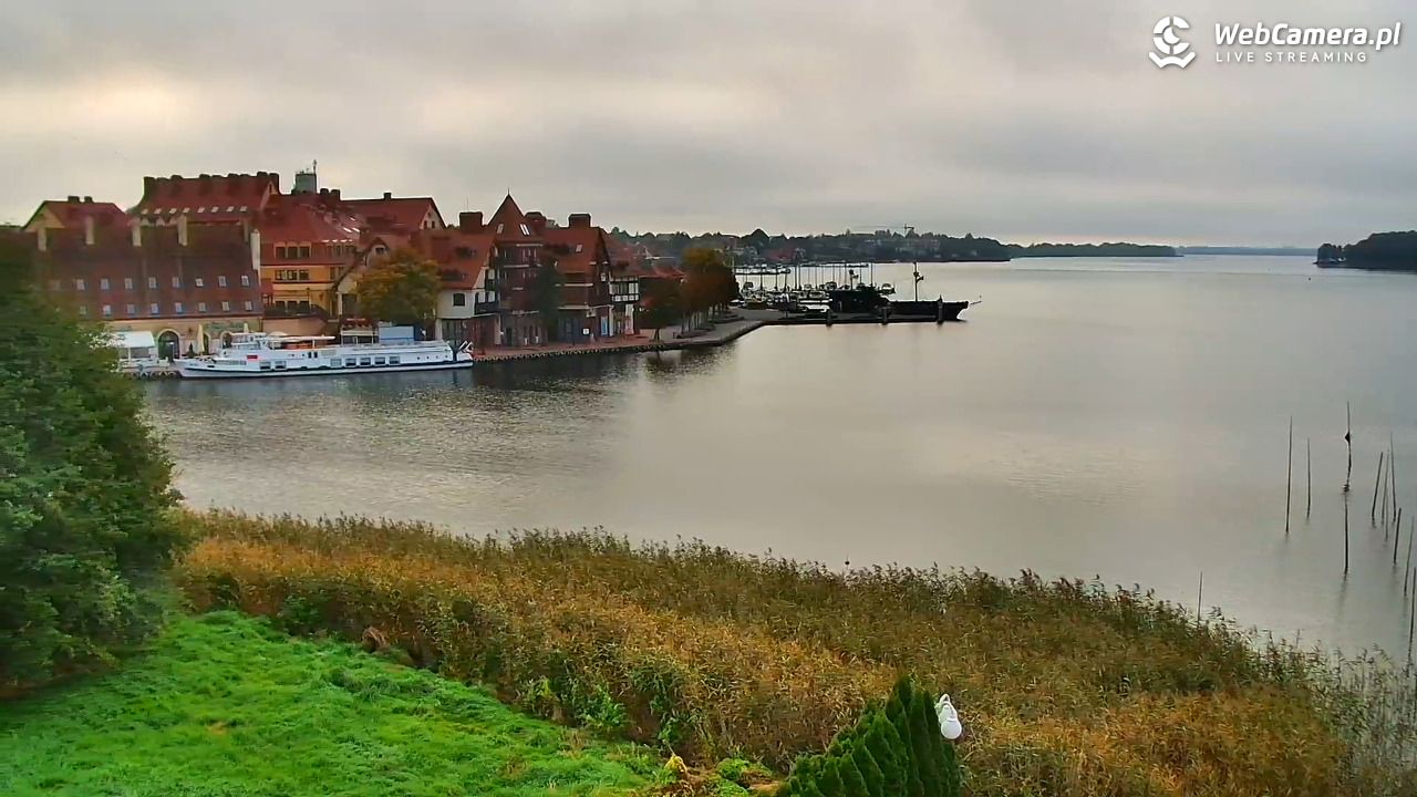 MIKOŁAJKI - widok na port - 05 październik 2026, 07:39