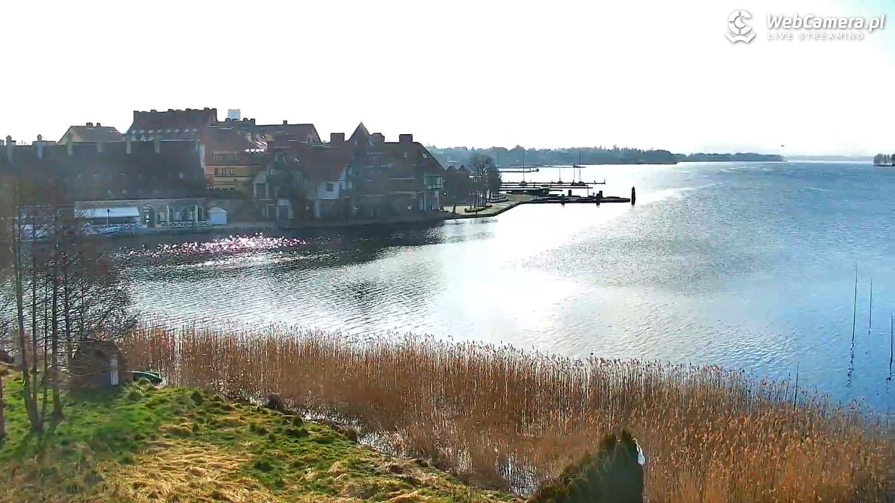 MIKOŁAJKI - widok na port - 18 kwiecień 2026, 08:19