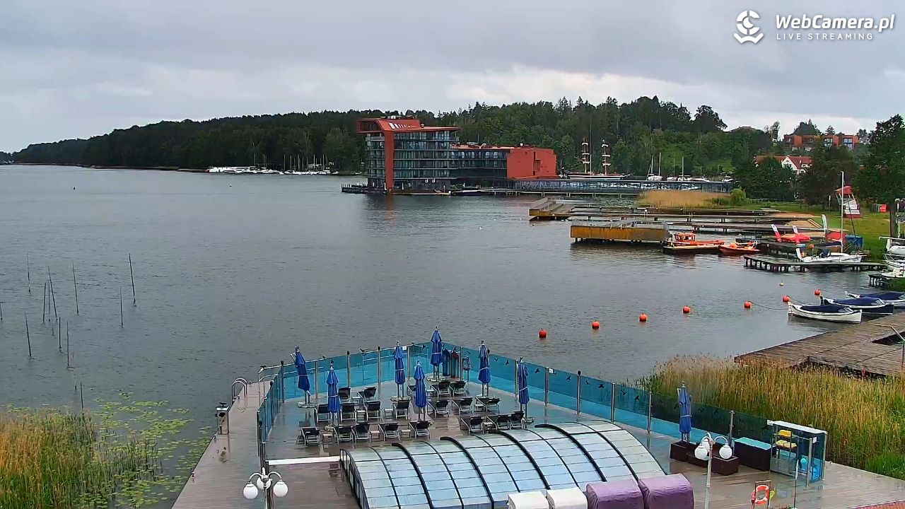 MIKOŁAJKI - widok na port - 14 czerwiec 2026, 10:53