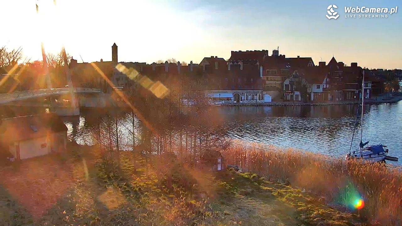 MIKOŁAJKI - widok na port - 20 kwiecień 2026, 06:14