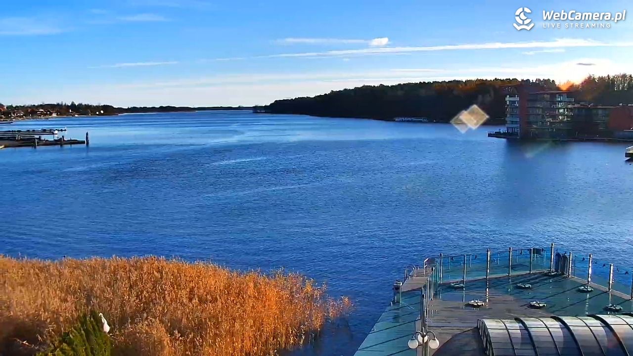 MIKOŁAJKI - widok na port - 15 listopad 2025, 13:04