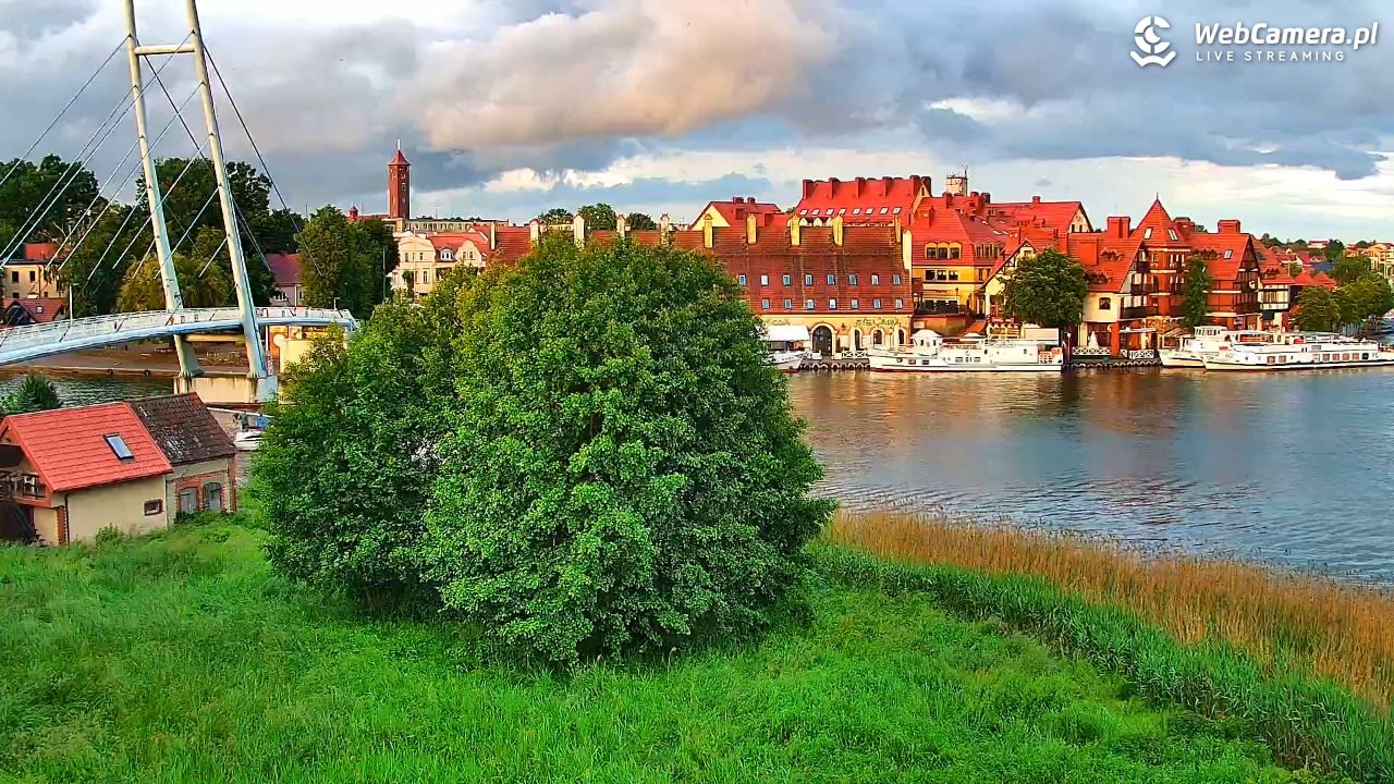 MIKOŁAJKI - widok na port - 16 czerwiec 2026, 20:19