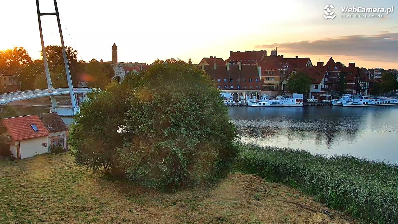 MIKOŁAJKI - widok na port - 19 sierpień 2026, 05:48