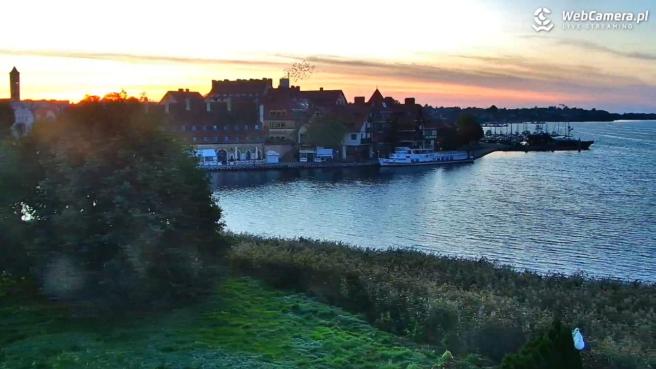MIKOŁAJKI - widok na port - 02 październik 2026, 06:31