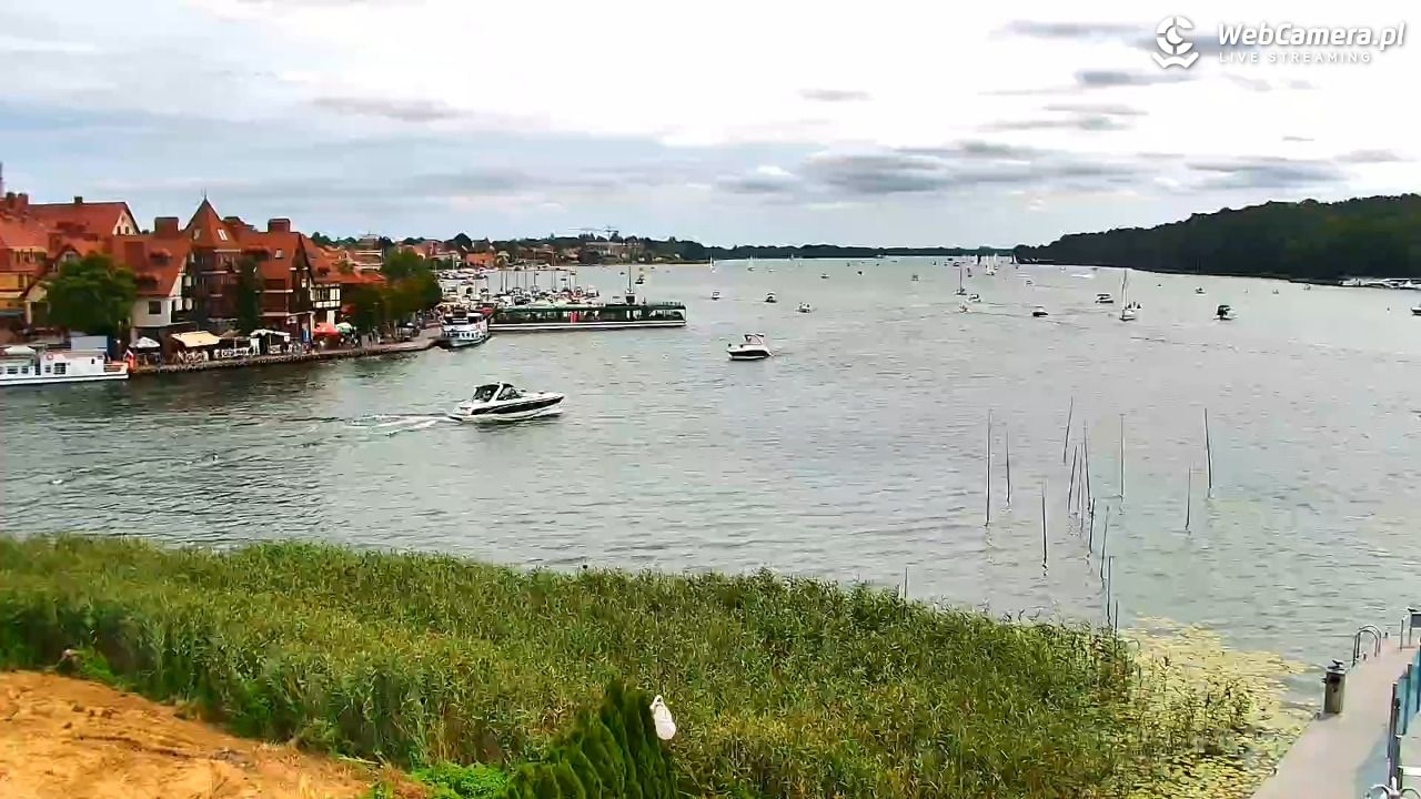MIKOŁAJKI - widok na port - 16 sierpień 2026, 13:05