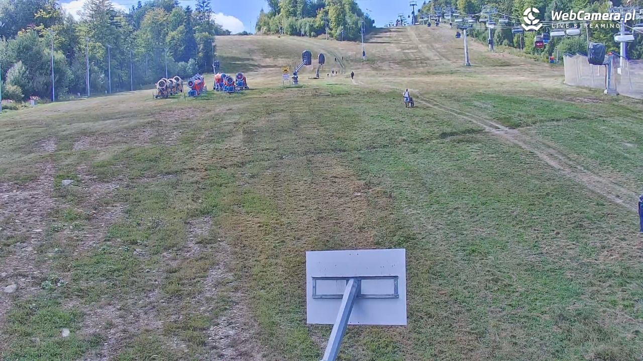 Jaworzyna Krynicka - dolna stacja - 06 wresień 2026, 13:35