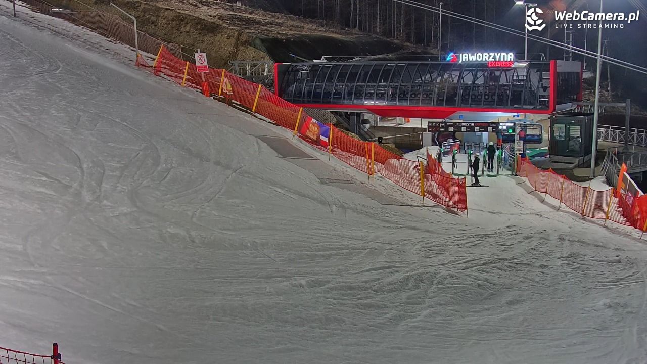 Jaworzyna Krynicka - dolna stacja - 04 marzec 2026, 19:37