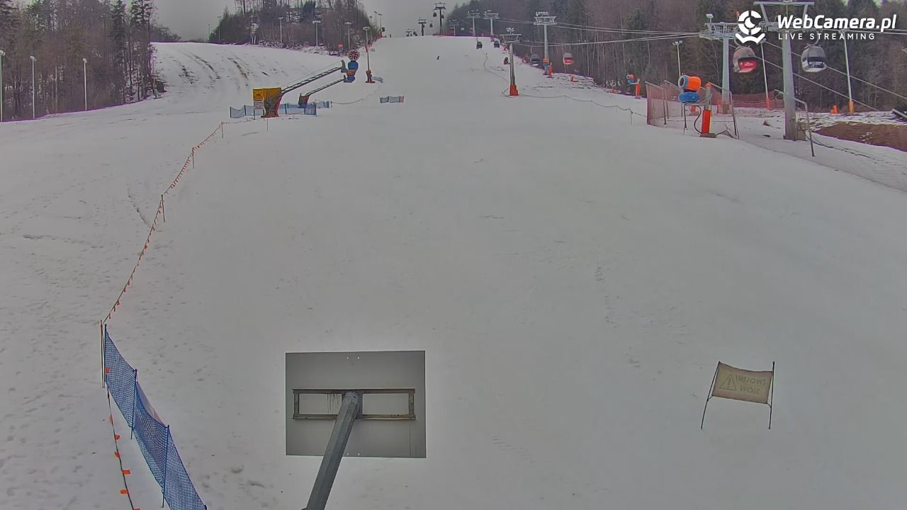Jaworzyna Krynicka - dolna stacja - 04 grudzień 2025, 14:10