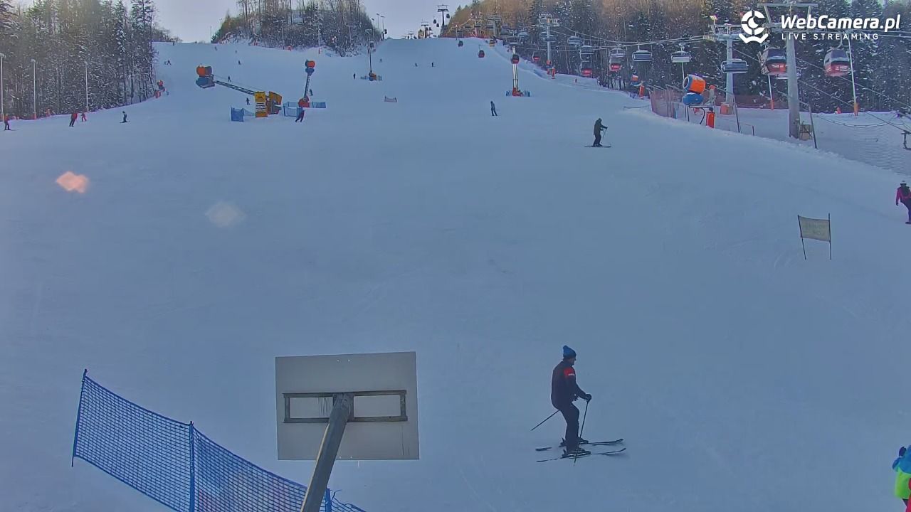 Jaworzyna Krynicka - dolna stacja - 19 styczeń 2026, 14:19