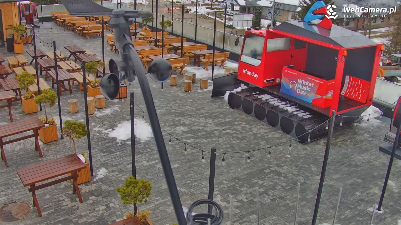 Jaworzyna Krynicka - dolna stacja - 04 grudzień 2025, 07:48