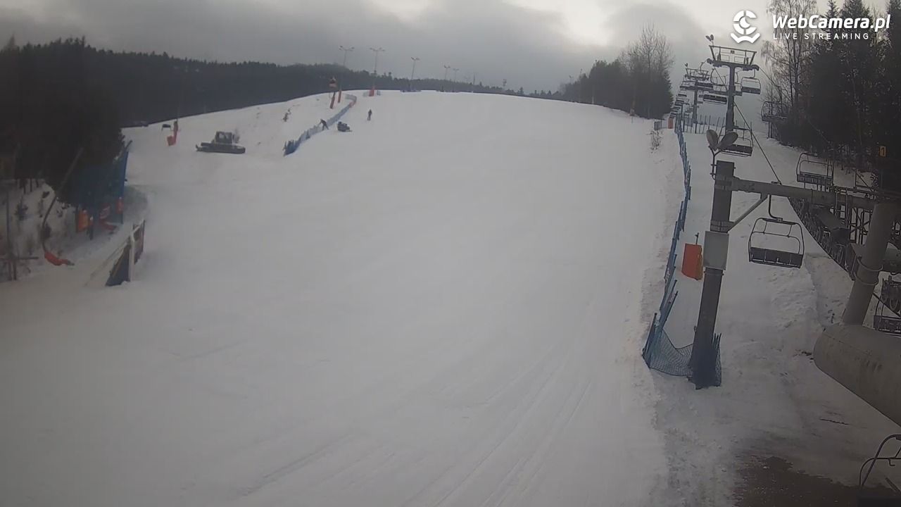 Wierchomla - widok z dolnej stacji - 25 styczeń 2026, 07:54