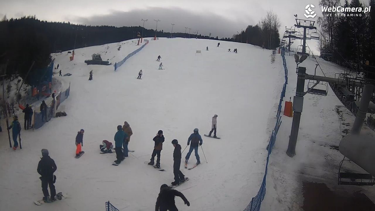 Wierchomla - widok z dolnej stacji - 26 styczeń 2026, 12:42