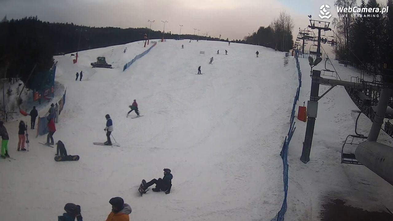 Wierchomla - widok z dolnej stacji - 24 styczeń 2026, 15:34