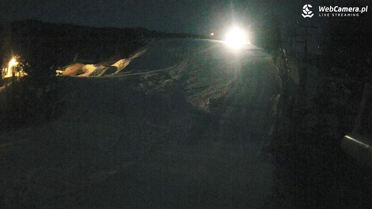 Wierchomla - widok z dolnej stacji - 07 marzec 2026, 18:26