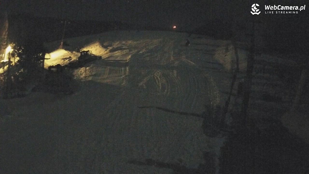 Wierchomla - widok z dolnej stacji - 30 listopad 2025, 22:10
