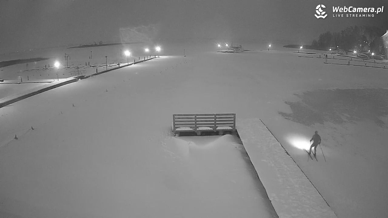 Wilkasy - widok na Jezioro Niegocin - 06 luty 2026, 06:28