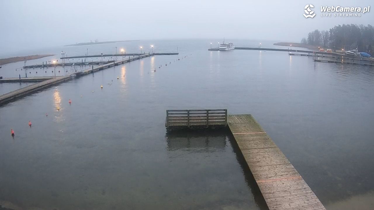 Wilkasy - widok na Jezioro Niegocin - 17 grudzień 2025, 07:37