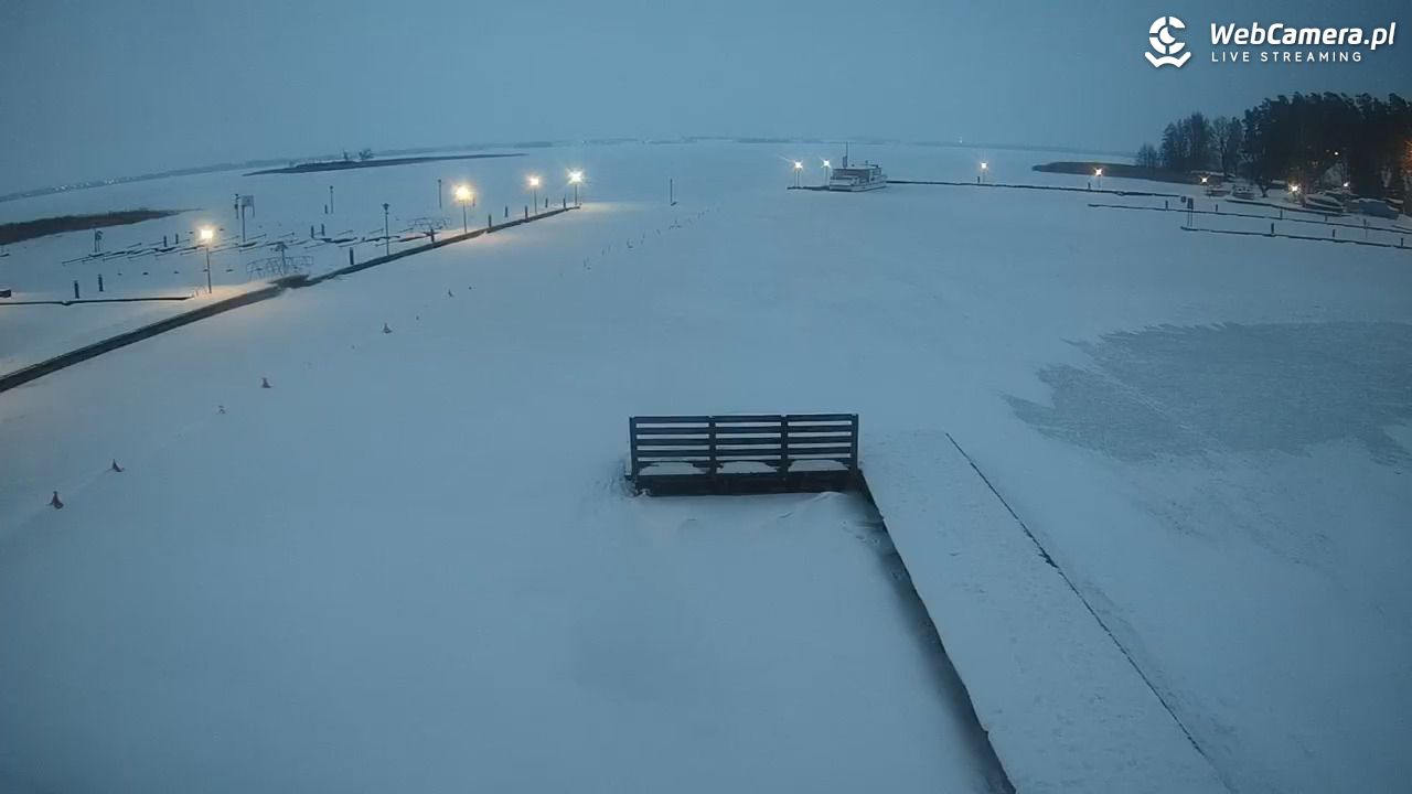 Wilkasy - widok na Jezioro Niegocin - 05 luty 2026, 06:41