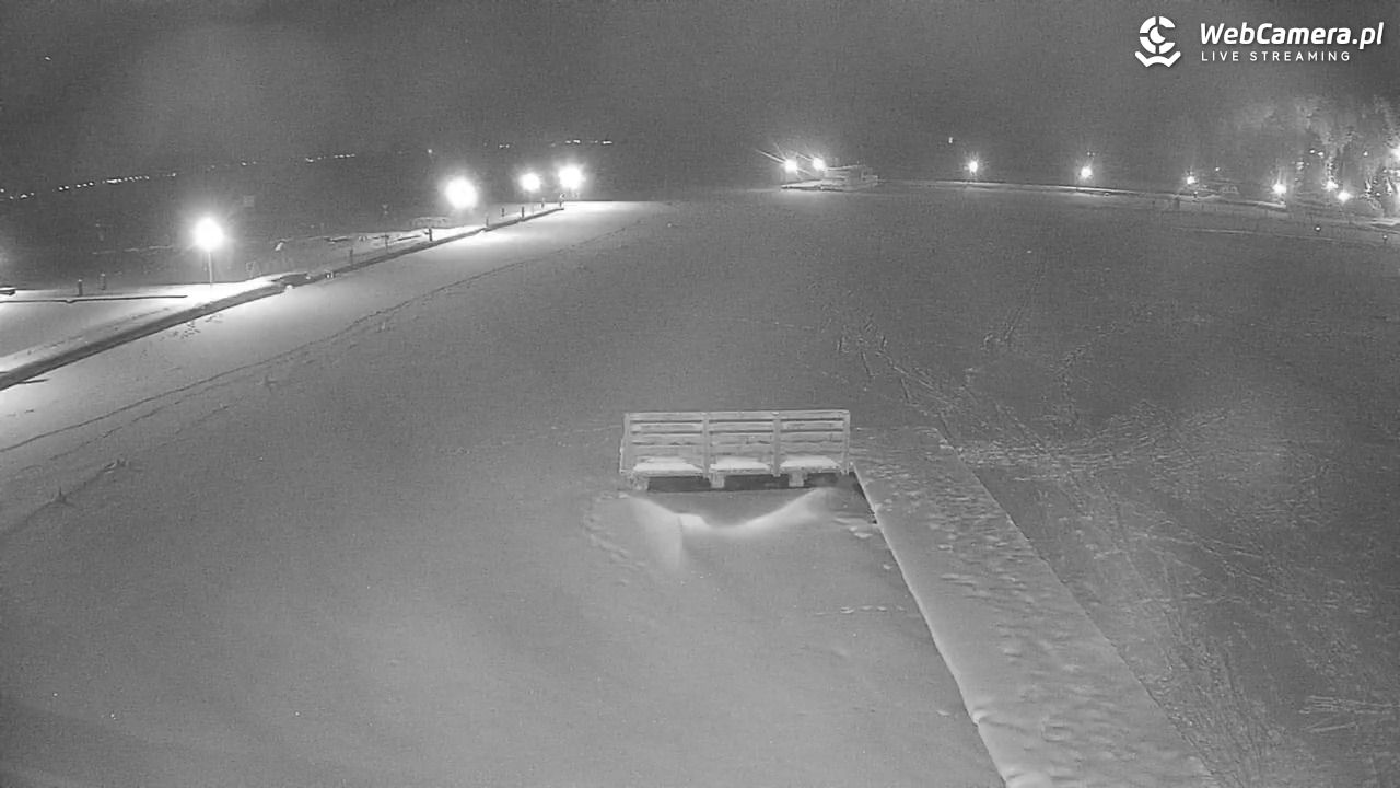 Wilkasy - widok na Jezioro Niegocin - 09 luty 2026, 21:34