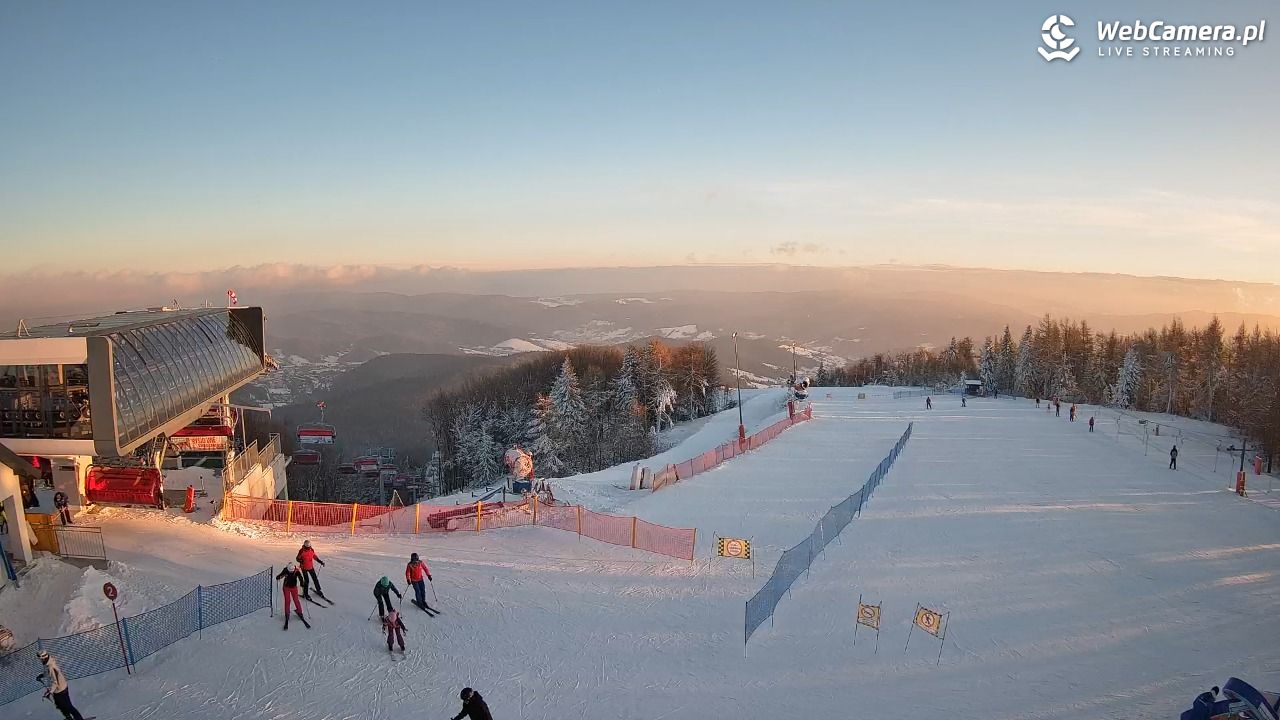 Jaworzyna Krynicka - widok na kolej Harnaś Express NOWOŚĆ - 10 styczeń 2026, 15:29