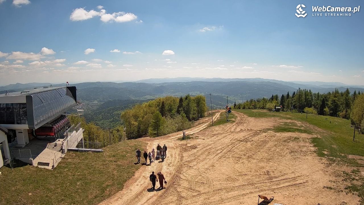 Jaworzyna Krynicka - widok na kolej Harnaś Express NOWOŚĆ - 23 maj 2026, 11:57