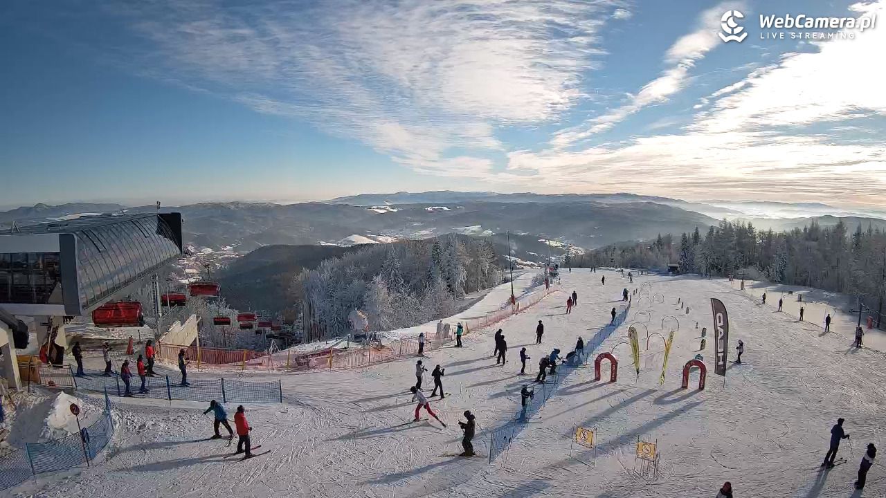 Jaworzyna Krynicka - widok na kolej Harnaś Express NOWOŚĆ - 09 styczeń 2026, 12:38