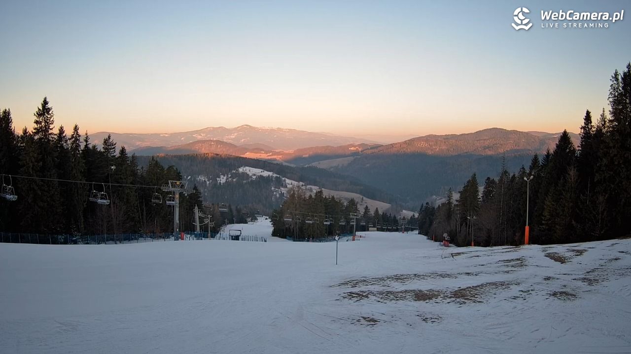 Wierchomla - widok na trasy - 27 luty 2026, 06:51